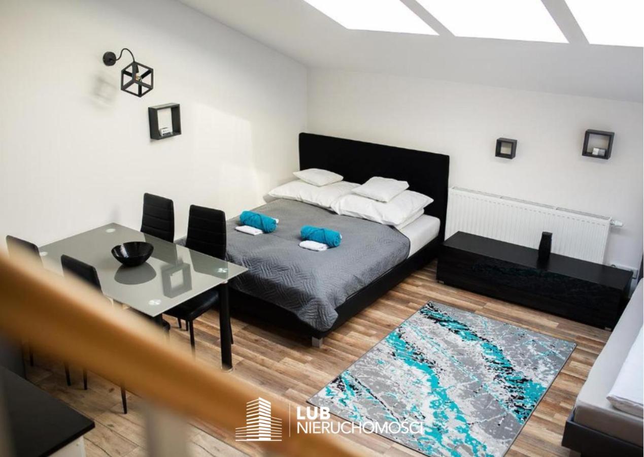 Apartament Manhattan Mielec Buitenkant foto