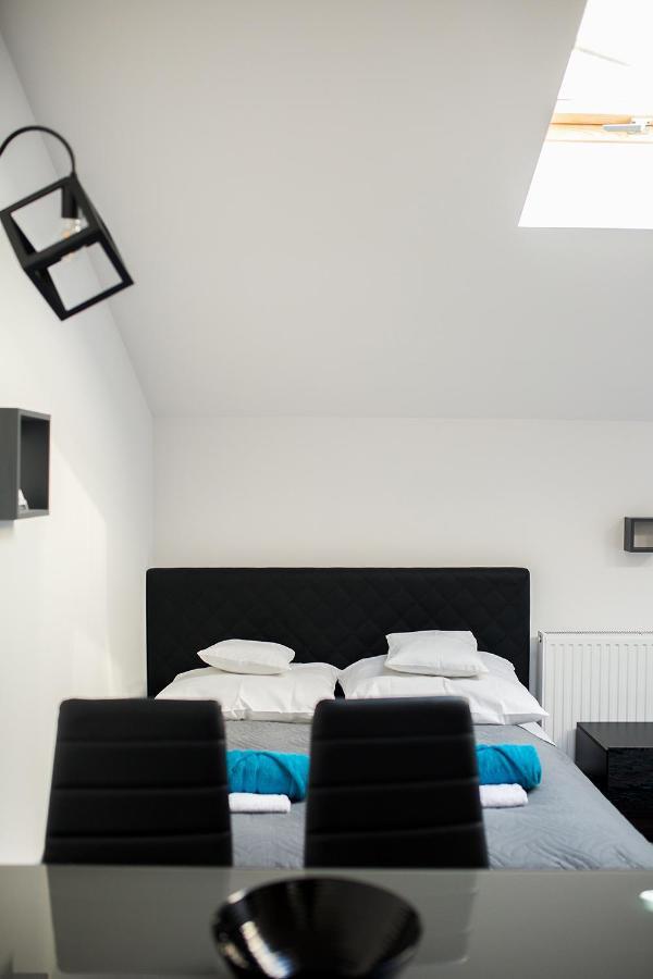 Apartament Manhattan Mielec Buitenkant foto