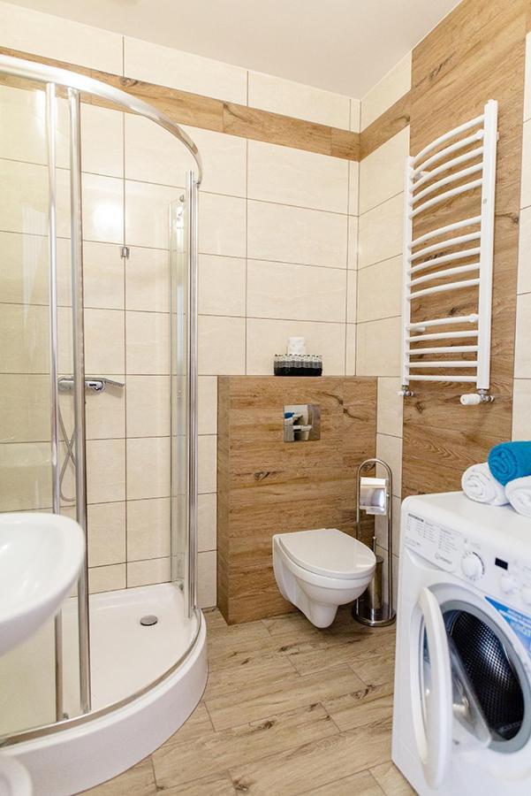 Apartament Manhattan Mielec Buitenkant foto